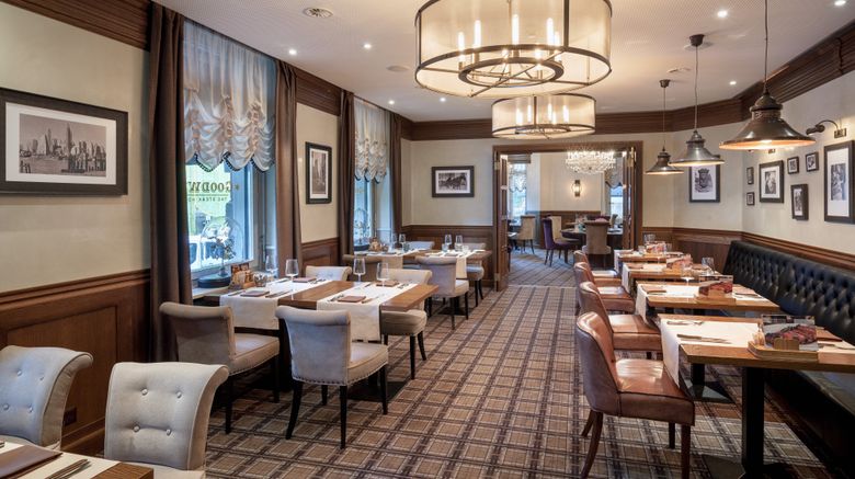 <b>Alden Suite Hotel Splugenschloss Restaurant</b>. Images powered by <a href="https://leonardo.com/" title="Leonardo Worldwide" target="_blank">Leonardo</a>.