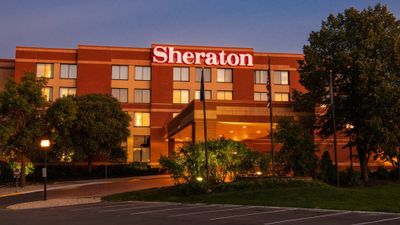 Sheraton Minneapolis West Hotel