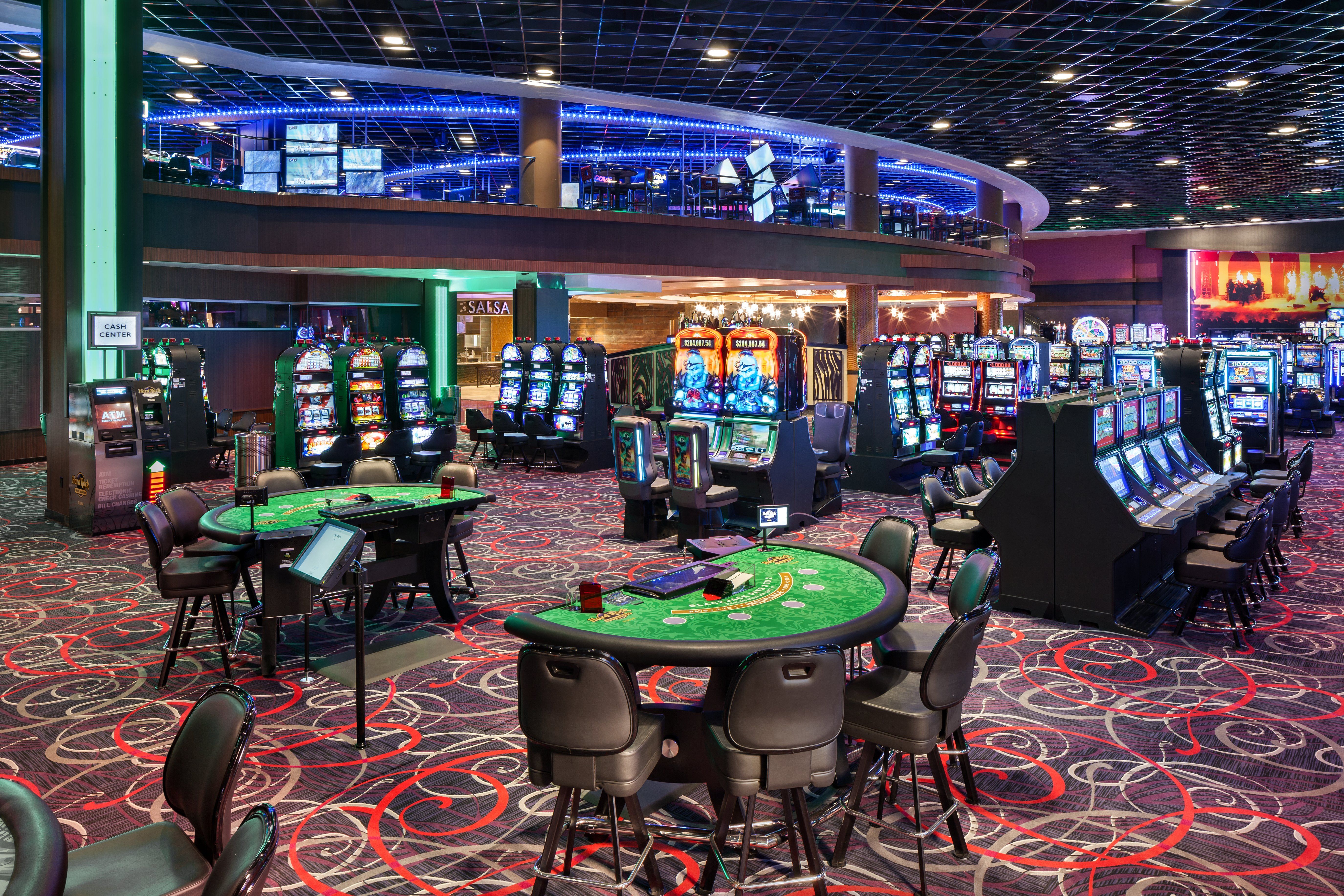 Hard Rock Hotel & Casino Tulsa- Catoosa, OK Hotels- First Class ...