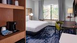 Fairfield Inn & Suites Memphis Room
