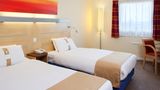 Holiday Inn Express Cardiff Airport Room