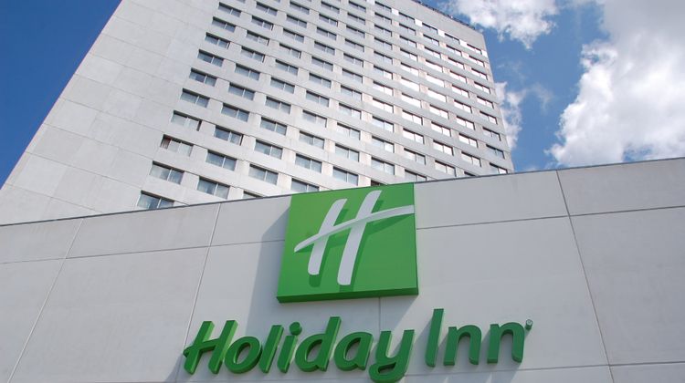 Holiday Inn Porto Gaia Exterior