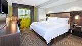 Holiday Inn Winnipeg Airport Polo Park Suite