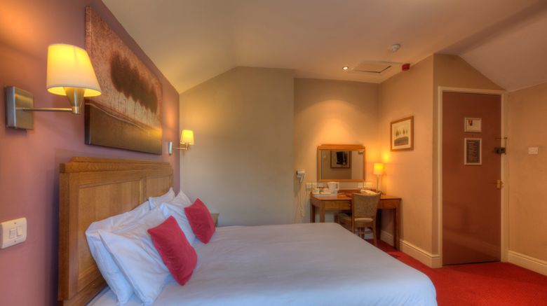 <b>The Brentwood Hotel Room</b>. Images powered by <a href="https://leonardo.com/" title="Leonardo Worldwide" target="_blank">Leonardo</a>.