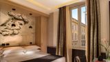 Hotel Royal Court Room