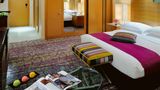 Moevenpick Hotel West Bay Doha Room