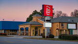 Red Roof Inn Muscle Shoals Exterior
