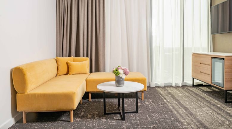 <b>Crowne Plaza Adelaide Room</b>. Images powered by <a href="https://leonardo.com/" title="Leonardo Worldwide" target="_blank">Leonardo</a>.