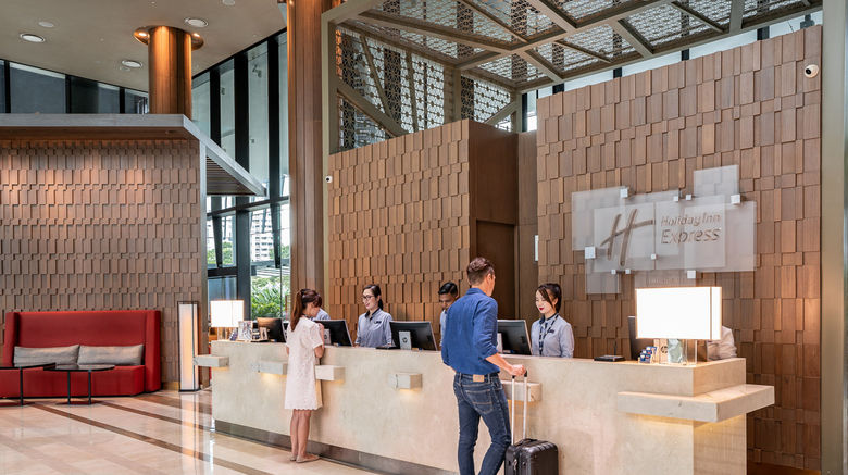 Holiday Inn Express Clarke Quay Singapore Singapore Hotels First Class Hotels In Singapore Gds Reservation Codes Travelage West