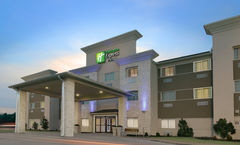 Holiday Inn Express & Suites Magnolia