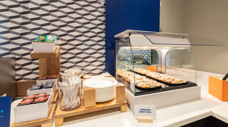 Holiday Inn Express Hotel & Suites Restaurant