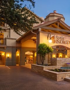 Hotel Indigo San Antonio Riverwalk