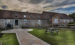 Admiral Rodney Hotel