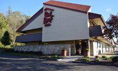 Red Roof Inn St Clairsville - Wheeling W
