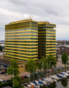 Holiday Inn Express North Riverside
