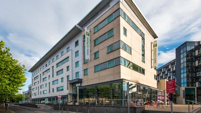 Holiday Inn Express Leeds-Armouries