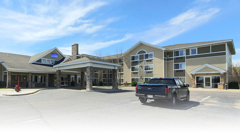 AmeriVu Inn  and  Suites Waconia Exterior. Images powered by <a href="https://www.leonardoworldwide.com" target="_blank" rel="noopener">Leonardo</a>.