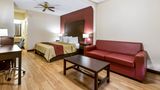 Red Roof Inn & Suites Statesboro - Univ Suite