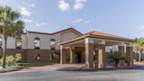 Red Roof Inn & Suites Hinesville-Ft Strt Exterior