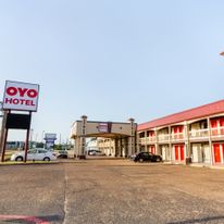OYO Hotel Tyler Northwest Mineola Hwy