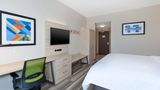 Holiday Inn Express & Stes Airport South Room