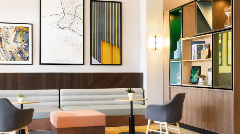 <b>Holiday Inn Hotel & Suites Lobby</b>. Images powered by <a href="https://leonardo.com/" title="Leonardo Worldwide" target="_blank">Leonardo</a>.
