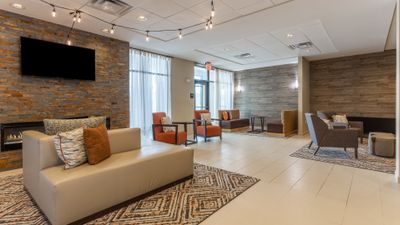 Expressway Suites- Fargo, ND Hotels- First Class Hotels in ...