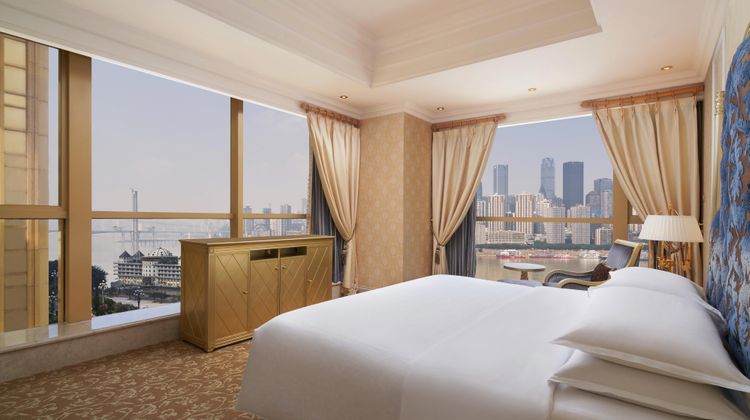 Sheraton Chongqing Hotel Suite