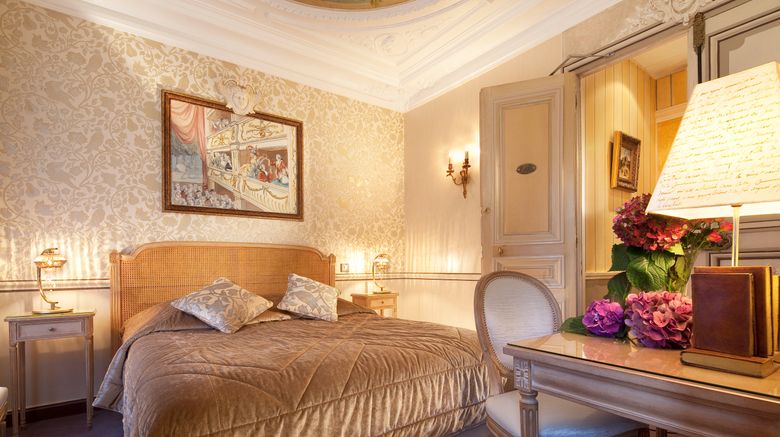 Hotel Saint Jacques Room. Images powered by <a href="http://www.leonardo.com" target="_blank" rel="noopener">Leonardo</a>.