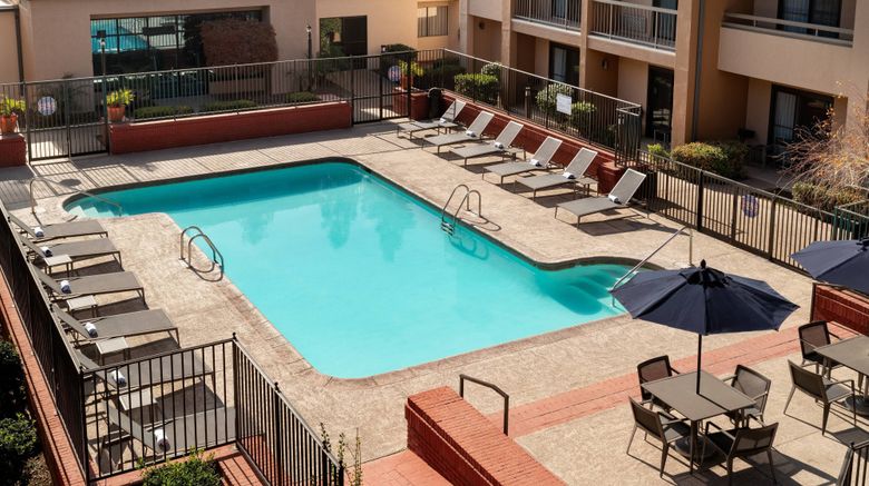 <b>Courtyard by Marriott Bakersfield Recreation</b>. Images powered by <a href="https://leonardo.com/" title="Leonardo Worldwide" target="_blank">Leonardo</a>.