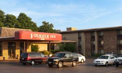 Voyageur Inn & Conference Center
