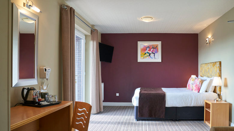 <b>Antoinette Wimbledon Room</b>. Images powered by <a href="https://leonardo.com/" title="Leonardo Worldwide" target="_blank">Leonardo</a>.