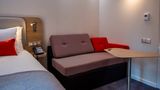 Holiday Inn Express Nice-Grand Arenas Room
