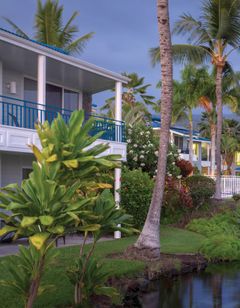 Holua Resort at Mauna Loa Village