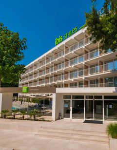 ibis Styles Golden Sands Roomer Hotel