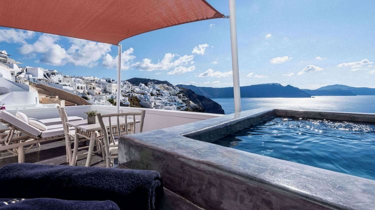 Andronis Luxury Suites Room