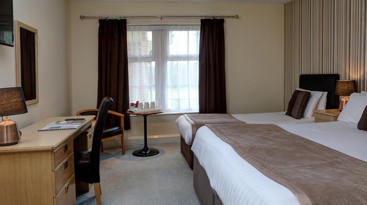 Allerton Court Hotel Room