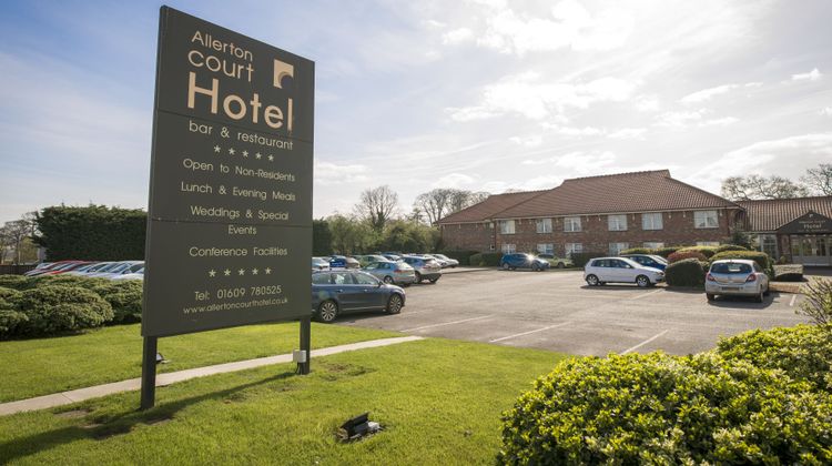 Allerton Court Hotel Exterior