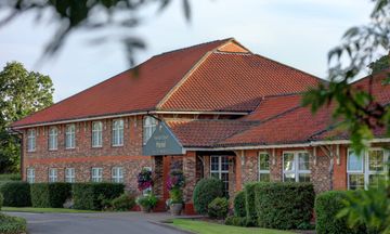 Allerton Court Hotel