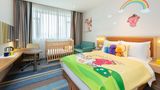 Holiday Inn Express Shanghai Zhenping Suite