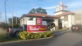 Red Roof PLUS+ & Suites Tampa Exterior