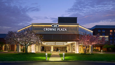 Crowne Plaza at the Crossings