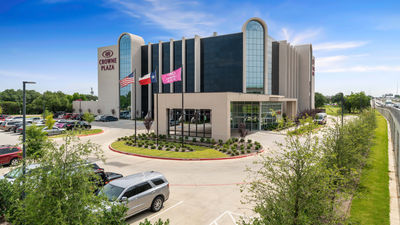Crowne Plaza Suites