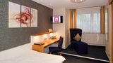 <b>Boehler Hotel Room</b>. Images powered by <a href="https://leonardo.com/" title="Leonardo Worldwide" target="_blank">Leonardo</a>.