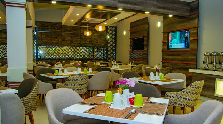 Holiday Inn Mutare Restaurant