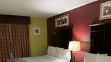 Red Roof Inn & Suites Detroit-Melvindale Room