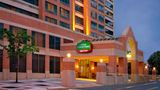 <b>Courtyard by Marriott Crystal City Exterior</b>. Images powered by <a href="https://leonardo.com/" title="Leonardo Worldwide" target="_blank">Leonardo</a>.