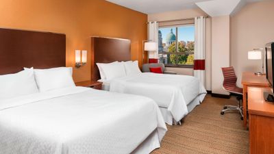 Four Points by Sheraton Kingston