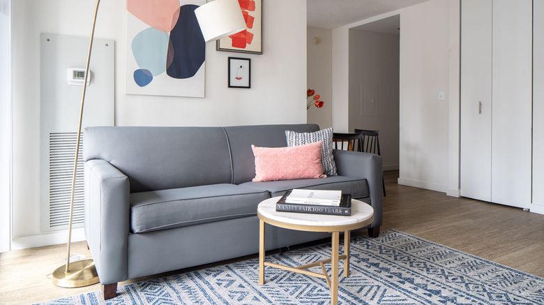 One Superior Place Chicago Il Hotels Gds Reservation Codes Travel Weekly