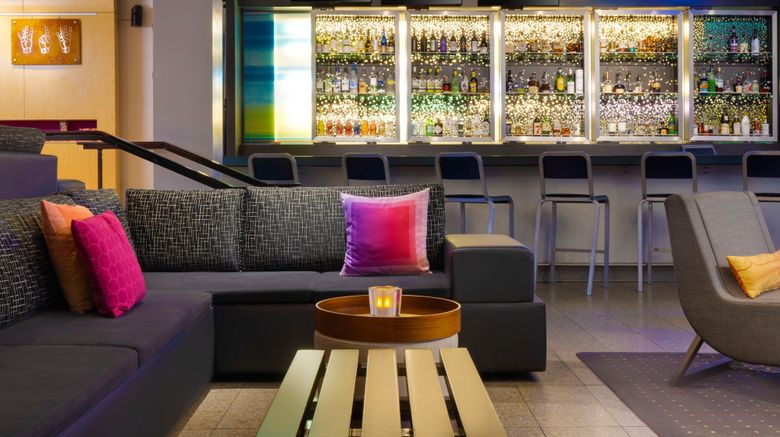 <b>aloft Milwaukee Downtown Restaurant</b>. Images powered by <a href="https://leonardo.com/" title="Leonardo Worldwide" target="_blank">Leonardo</a>.